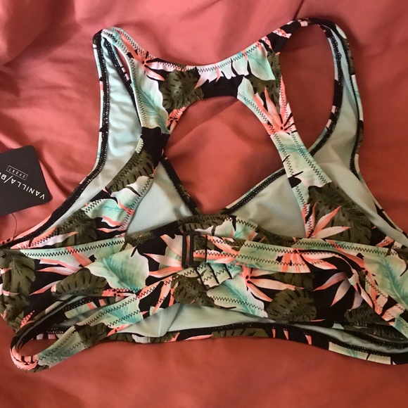 BNWT Tropical bikini wrap top size XL - Picture 2 of 3